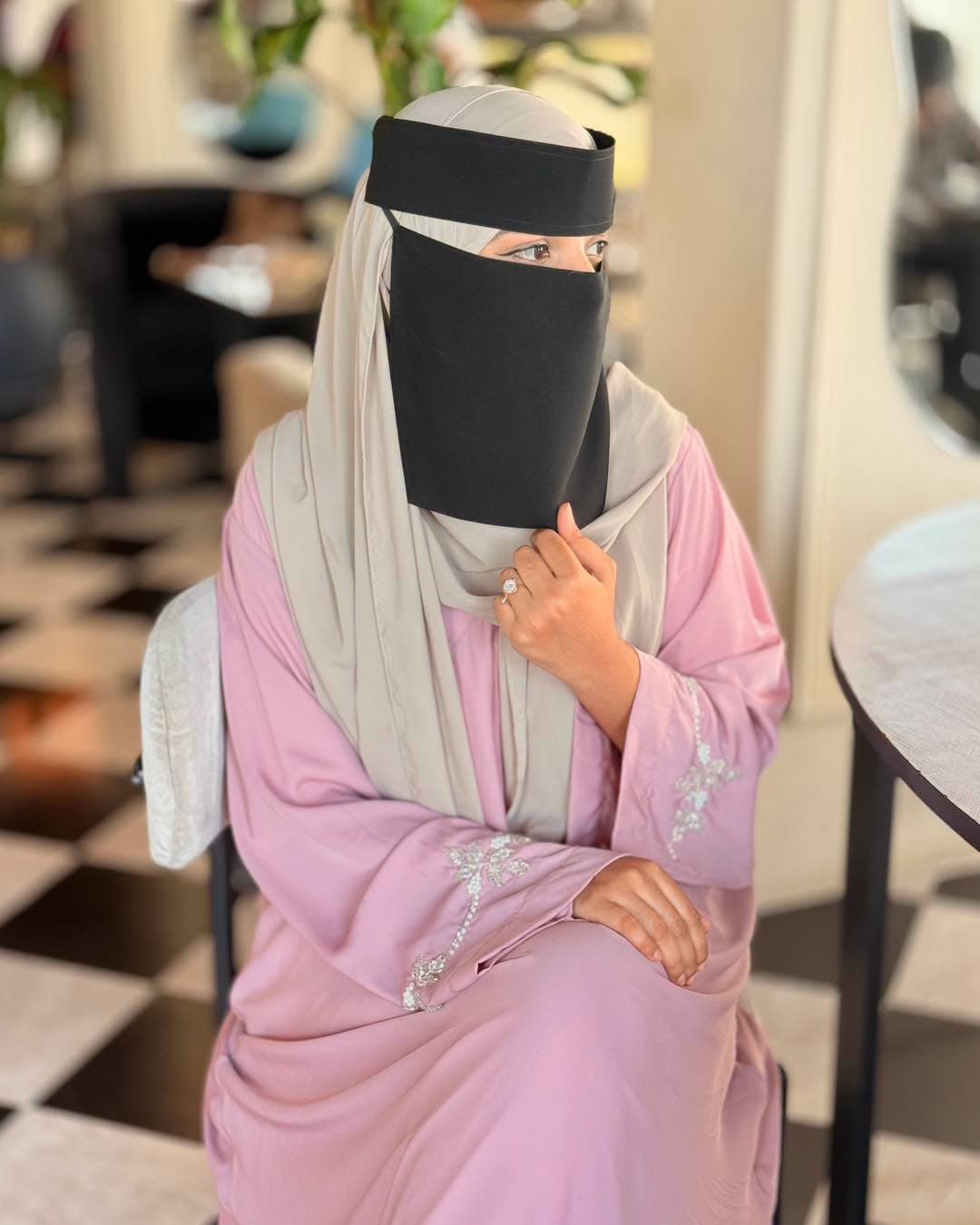 Rose Pink Abaya